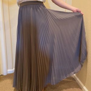 Bcbg pleated maxi skirt in grey